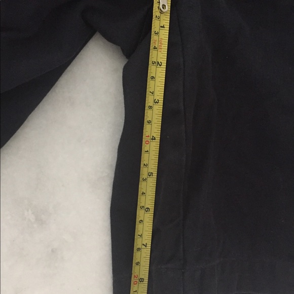 Eddie Bauer Navy shorts - Picture 4 of 6